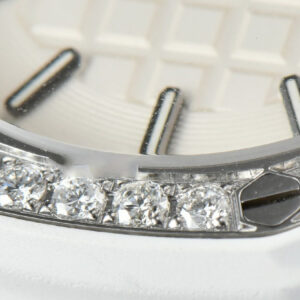 Royal Oak Offshore Ladies 33mm SS Moissanite RXWF White Dial Real Diamonds Bezel White Rubber Strap Swiss Quartz - Image 12