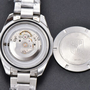 Aquaracer Caliber 5 43mm OF Black ‘Lion’ Dial Red Hand SS Bracelet SW200 - Image 9