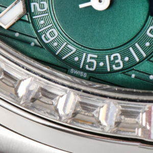 Nautilus 5740 40mm TWF Diamond Green Dial SS Bracelet A240 - Image 26