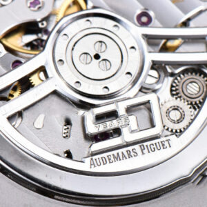 Royal Oak 15510 “50th Anniversary” APSF 41MM SS White Dial SS Bracelet SA4302 Super Clone - Image 7