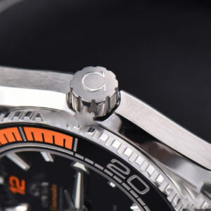 Planet Ocean 600m 43.5mm VSF Black Dial 1/4 Orange Bezel SS Bracelet A8900 - Image 6