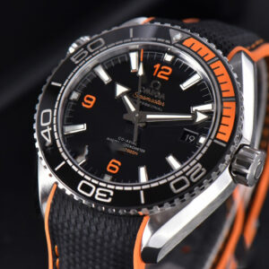 Planet Ocean 600m 43.5mm VSF Black Dial 1/4 Orange Bezel Rubber Strap A8900 - Image 5