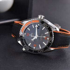 Planet Ocean 600m 43.5mm VSF Black Dial 1/4 Orange Bezel Rubber Strap A8900 - Image 14
