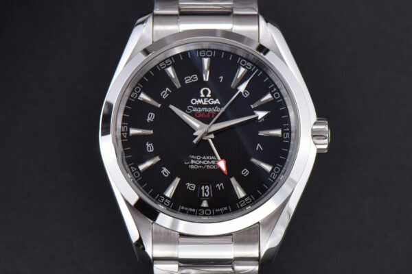 Aqua Terra 150M 41.5mm GMT VSF Black Textured Dial SS Bracelet A8605