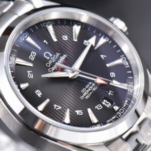 Aqua Terra 150M 41.5mm GMT VSF Black Textured Dial SS Bracelet A8605 - Image 6