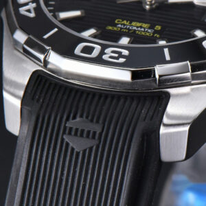 Aquaracer Calibre 5 OF 43MM Black Dial Black Bezel Rubber Strap Swiss SW200 - Image 14