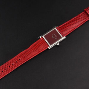 Tank Must Large 33.7×25.5mm K11F Red Dial Red Corc Texture Leather Strap Quartz - Image 3