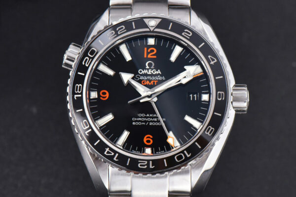 Planet Ocean 600m GMT 43.5mm VSF Black Dial Orange Marker SS Bracelet A8906