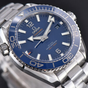Planet Ocean 600m 43.5mm VSF Blue Dial SS Bracelet A8906 - Image 6