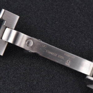 Planet Ocean 600m 43.5mm VSF Black Dial SS Bracelet A8906 - Image 5