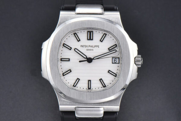 Nautilus 5711 PPF 40MM White Dial Black Rubber Strap A324SC V5