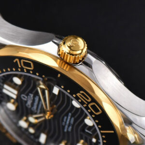Seamaster Diver YG/SS 300M VSF 42MM Black Dial YG/SS Bracelet A8800 - Image 15