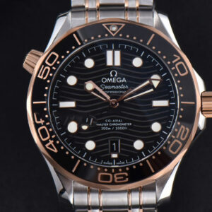 Seamaster Diver RG/SS 300M VSF 42MM Black Dial RG/SS Bracelet A8800