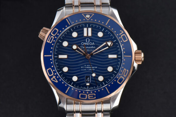 Seamaster Diver RG/SS 300M VSF 42MM Blue Dial RG/SS Bracelet A8800