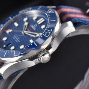 Seamaster Diver 300M VSF 42MM Blue Dial Nylon Strap A8800 - Image 17