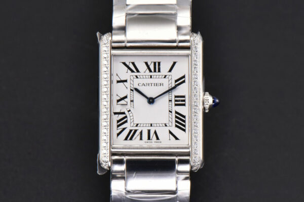 Tank Must Large 33.7mmx25.5mm K11F Diamond White Dial SS Bracelet Ronda Quartz