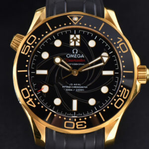 Seamaster Diver 007 YG/SS 300M VSF 42MM Black Dial Rubber Strap A8800