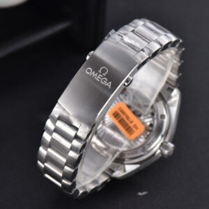 Planet Ocean 600m 42mm VSF Black Dial Orange Bezel SS Bracelet A8500 - Image 11