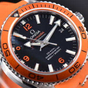Planet Ocean 600m 42mm VSF Black Dial Orange Bezel Orange Rubber Strap A8500 - Image 9