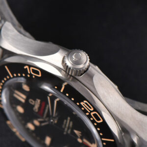 Seamster 300 “No Time To Die” NTTD 42mm VSF TI A8806 V4 (With Both Mesh And Nato Bands) - Image 9