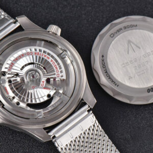 Seamster 300 “No Time To Die” NTTD 42mm VSF TI A8806 V4 (With Both Mesh And Nato Bands) - Image 20