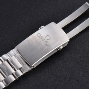 Planet Ocean 600m 42mm VSF Black Dial SS Bracelet A8500 - Image 12