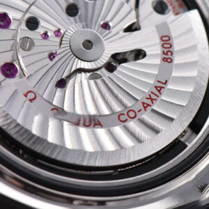 Planet Ocean 600m 42mm VSF Black Dial SS Bracelet A8500 - Image 21
