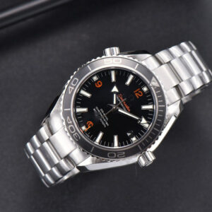 Planet Ocean 600m 42mm VSF Black Dial Orange Marker SS Bracelet A8500 - Image 15