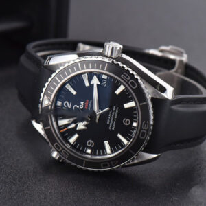 Planet Ocean 600m 42mm VSF Black Dial Rubber Strap A8500 - Image 12