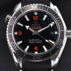 Planet Ocean 600m 42mm VSF Black Dial Orange Marker Rubber Strap A8500