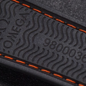 Planet Ocean 600m 42mm VSF Black Dial Orange Marker Rubber Strap A8500 - Image 19