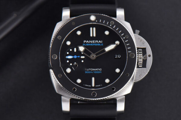 PAM683 Submersible VSF 42mm Black Dial Rubber Strap Aisa XXX1V