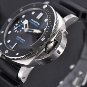 PAM683 Submersible VSF 42mm Black Dial Rubber Strap Aisa XXX1V - Image 8