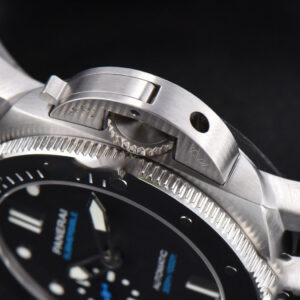 PAM683 Submersible VSF 42mm Black Dial Rubber Strap Aisa XXX1V - Image 9
