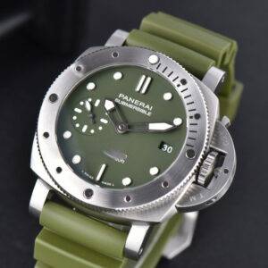 PAM1055 Luminor Verde Milit VSF 42mm Green Dial Rubber Strap P900 - Image 2