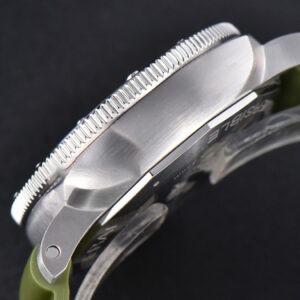 PAM1055 Luminor Verde Milit VSF 42mm Green Dial Rubber Strap P900 - Image 11