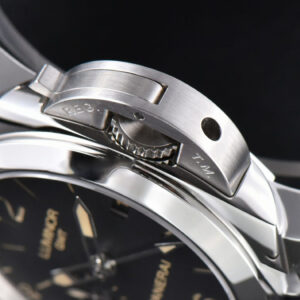 PAM531 “Q” Luminor GMT VSF 44mm Black Dial Leather Strap P9003 - Image 9