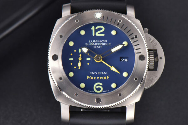 PAM719 Luminor Submersible 1950 GMT Mike Horn VSF 47mm Blue Dial Rubber Strap P9001