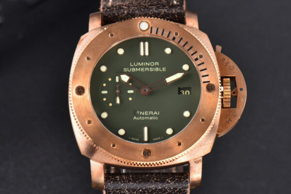 PAM382 Bronzo Submersible VSF 47mm Green Dial Leather Strap P9000