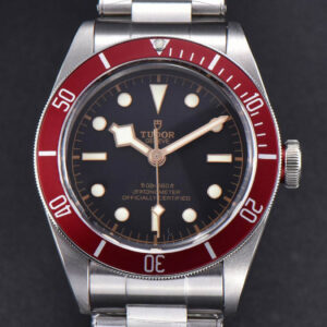 Heritage 2016 Black Bay Shield Red 41MM ZF SS Bracelet A2824