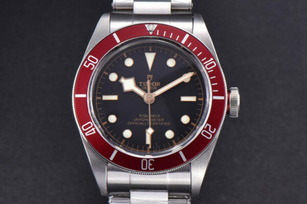 Heritage 2016 Black Bay Shield Red 41MM ZF SS Bracelet A2824