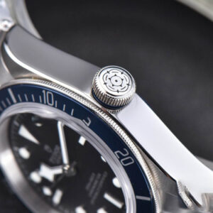 Heritage 2016 Black Bay Shield Blue 41MM ZF SS Bracelet A2824 - Image 11