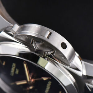 PAM688 Luminor Submersible VSF 42mm 1950 3 Days Blue DIal Leather Strap P9001 - Image 8