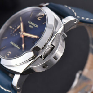 PAM688 Luminor Submersible VSF 42mm 1950 3 Days Blue DIal Leather Strap P9001 - Image 11