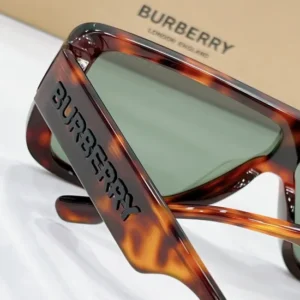 BURBERRY (BE4401U) - Image 3