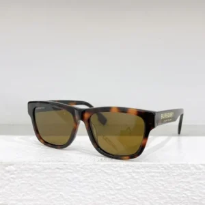 BURBERRY (BE 4293)