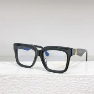 BURBERRY (BE 4419F) - Image 3