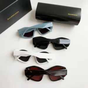 Balenciaga (BB0302S) - Image 3