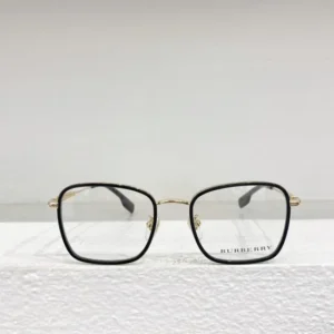 BURBERRY (BE1388)