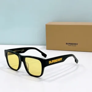 BURBERRY (BE4358U) - Image 4